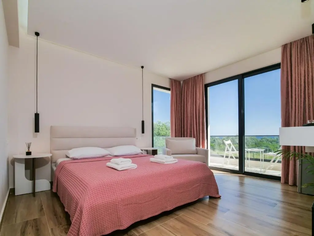 Villa Tonia Livadh Himare