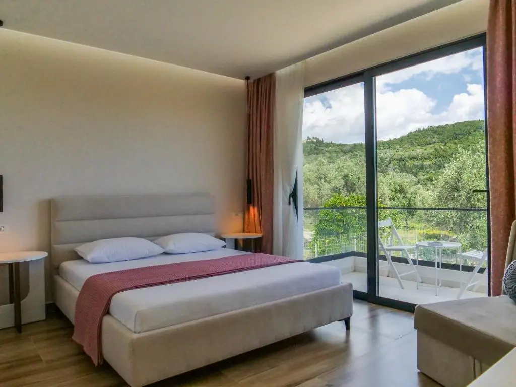 Villa Tonia Livadh Himare
