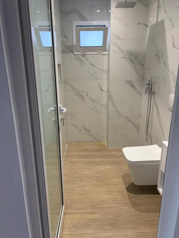 Ilias family rooms